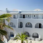 Maistros Village 5* Karterados (Santorini)