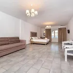 Maistros Village Otel