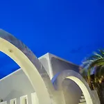 Maistros Village 5* Karterados (Santorini)