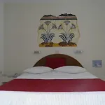 Maistros Village Hotel 5*