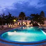فندق Maistros Village كارتيرادوس