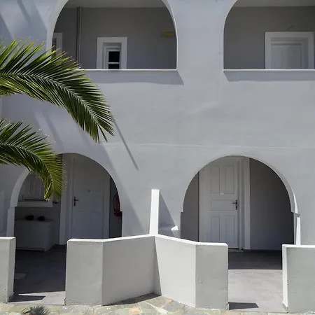 Maistros Village 5* Karterados (Santorini)