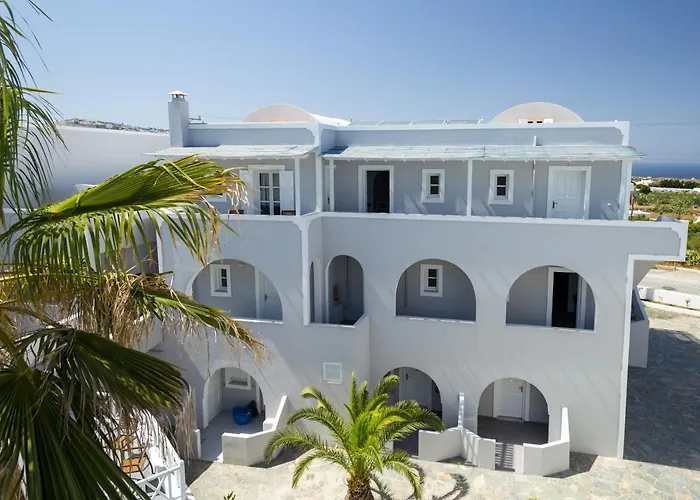 Maistros Village 5* Karterados (Santorini)