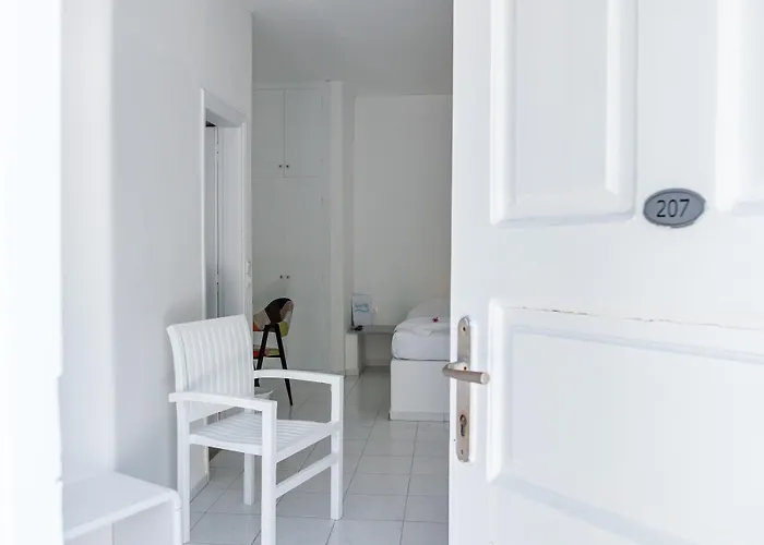 Hotel Maistros Village