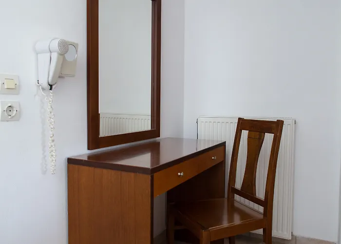 Maistros Village Hotel 5*