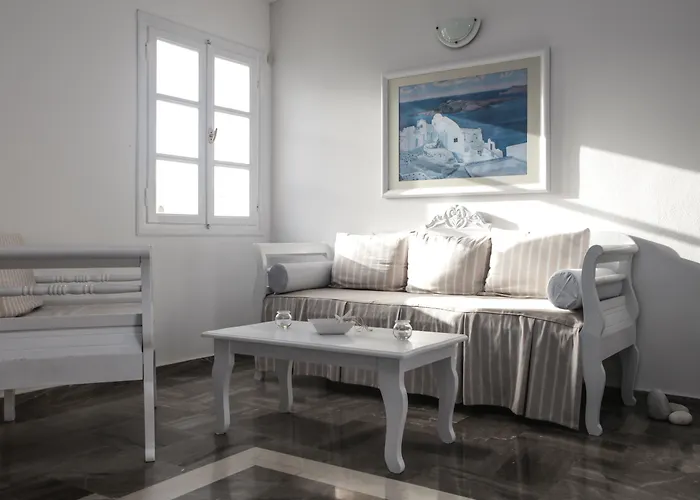 Maistros Village Hotel Karterados (Santorini)