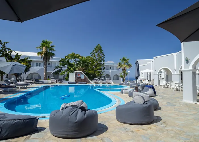 Maistros Village Hotel Karterados (Santorini)