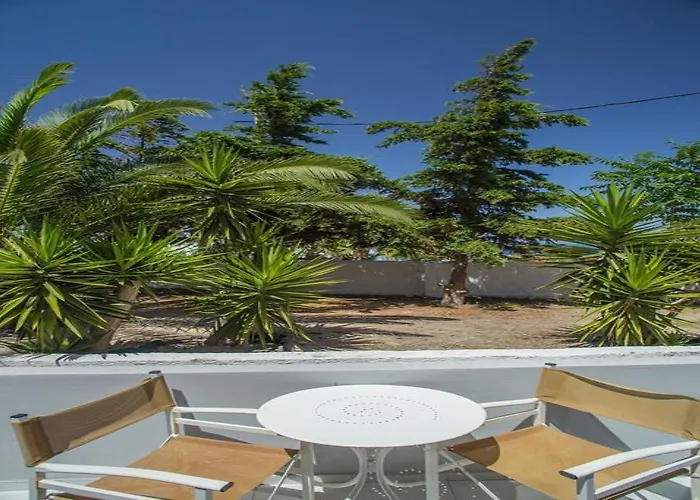 Maistros Village Hotel Karterados (Santorini)