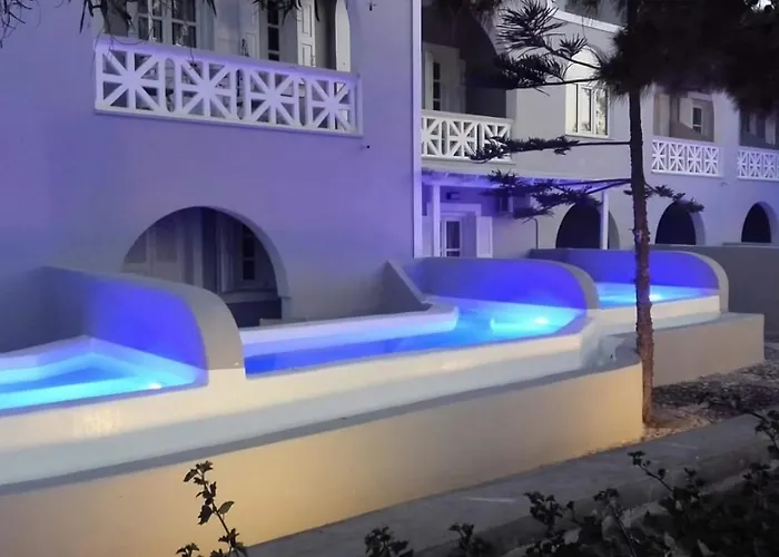 Maistros Village Hotel