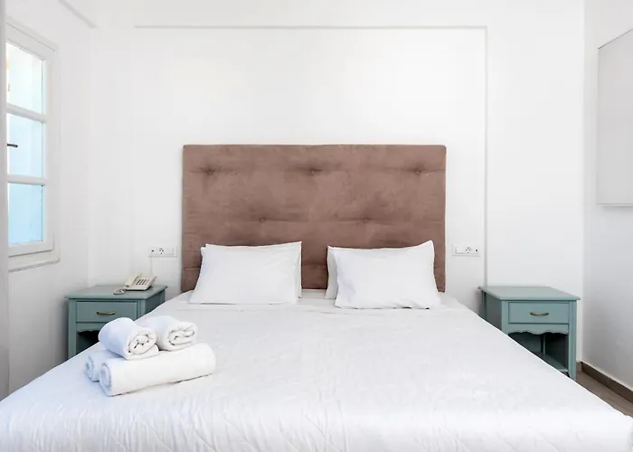 Maistros Village Hotel Karterados (Santorini)