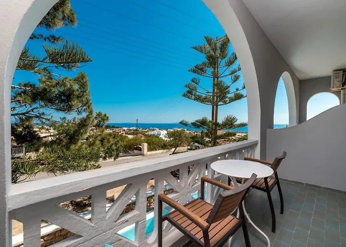 Maistros Village 5* Karterados (Santorini)