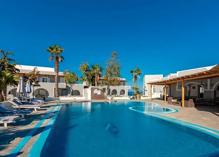 Maistros Village Hotel 5*