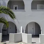 Maistros Village 5* Karterados (Santorini)