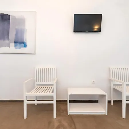 Maistros Village Hotel Karterados (Santorini)