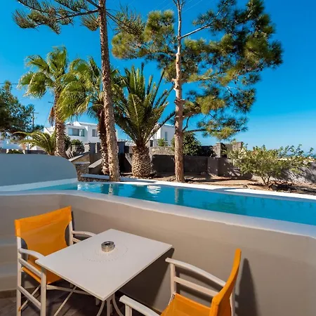 Maistros Village 5* Karterados (Santorini)